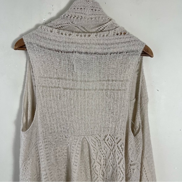 Anthropologie Cream Sleeveless Cardigan - Picture 5 of 9